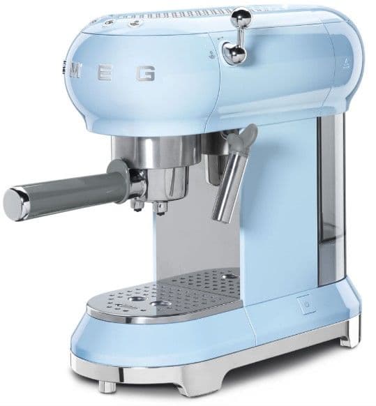 Отдельностоящая кофемашина Smeg ECF01PBEU