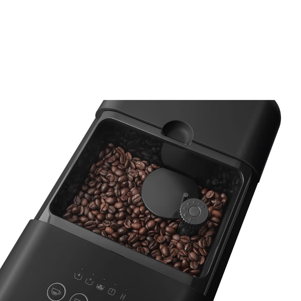 Отдельностоящая кофемашина Smeg BCC01BLMEU