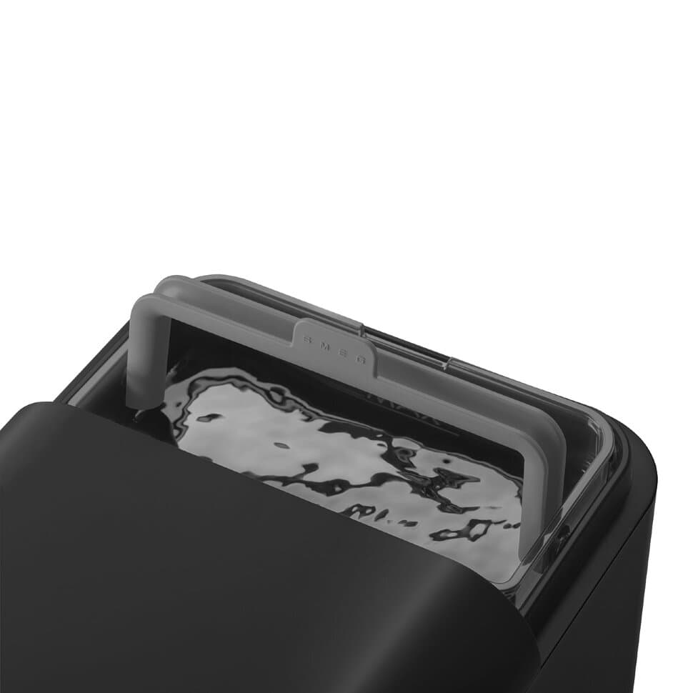 Отдельностоящая кофемашина Smeg BCC01BLMEU