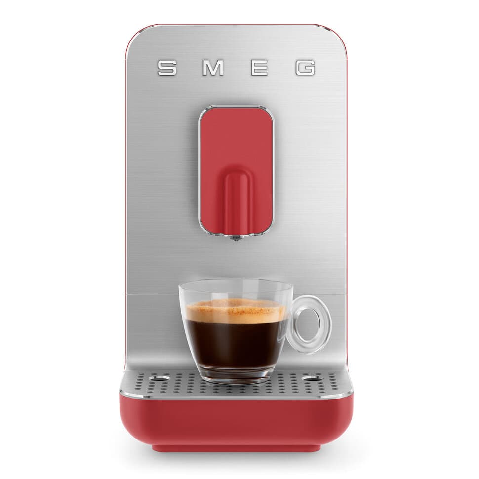 Отдельностоящая кофемашина Smeg BCC01RDMEU