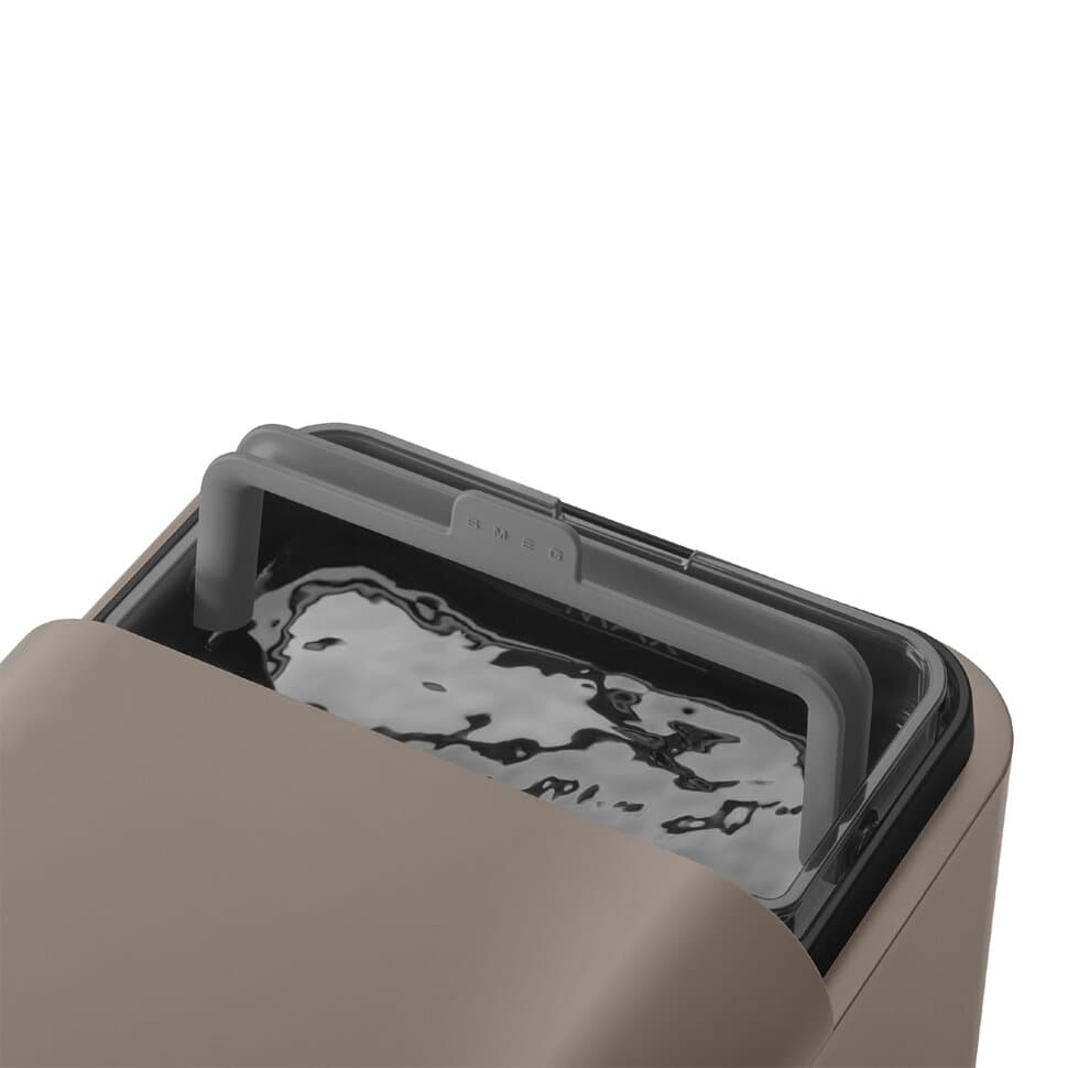 Отдельностоящая кофемашина Smeg BCC01TPMEU