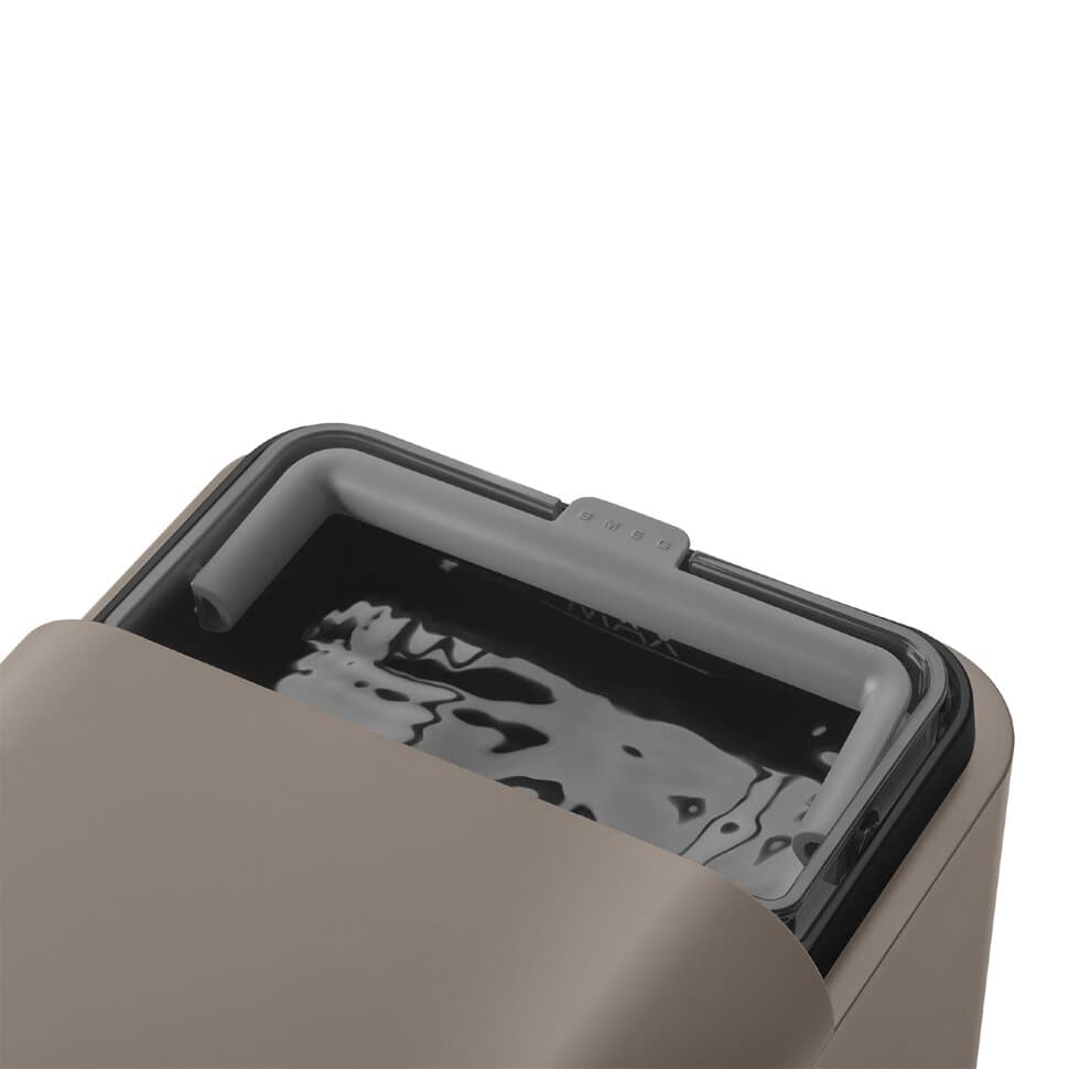 Отдельностоящая кофемашина Smeg BCC01TPMEU