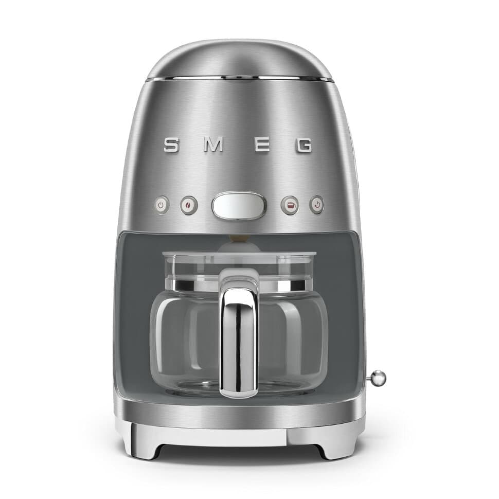 Кофеварка Smeg DCF02SSEU