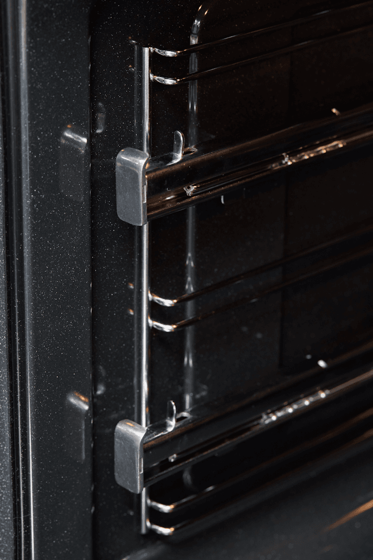 Электрический духовой шкаф Graude BM 60.2 O